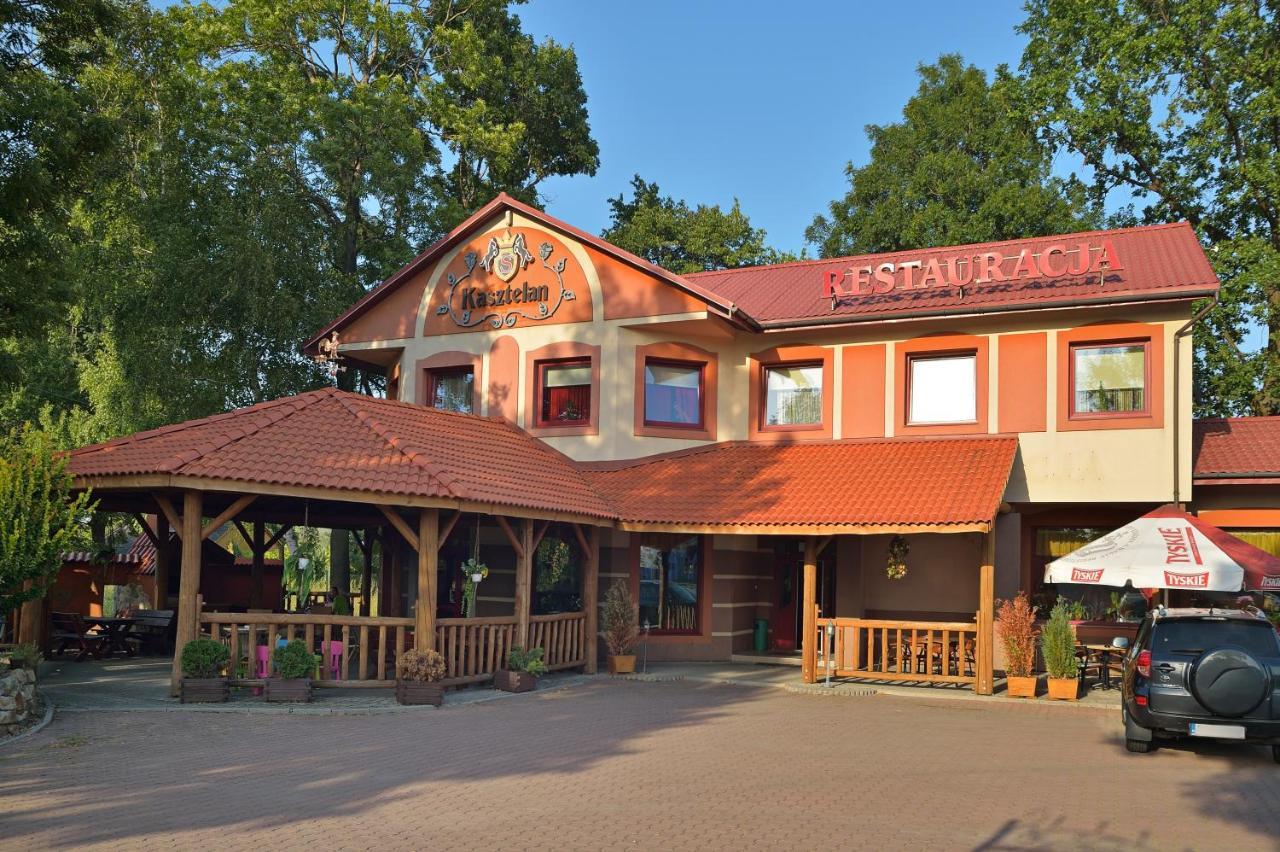 Restauracja Zajazd Kasztelan Кросно Екстер'єр фото